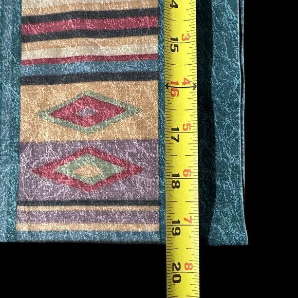 Vintage King Pillowcases 1990s Set Of Two JCPenney USA Tribal Green Stripe Retro - Picture 7 of 7